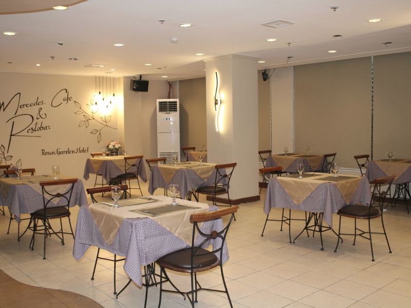 Mercedez Café and Restobar